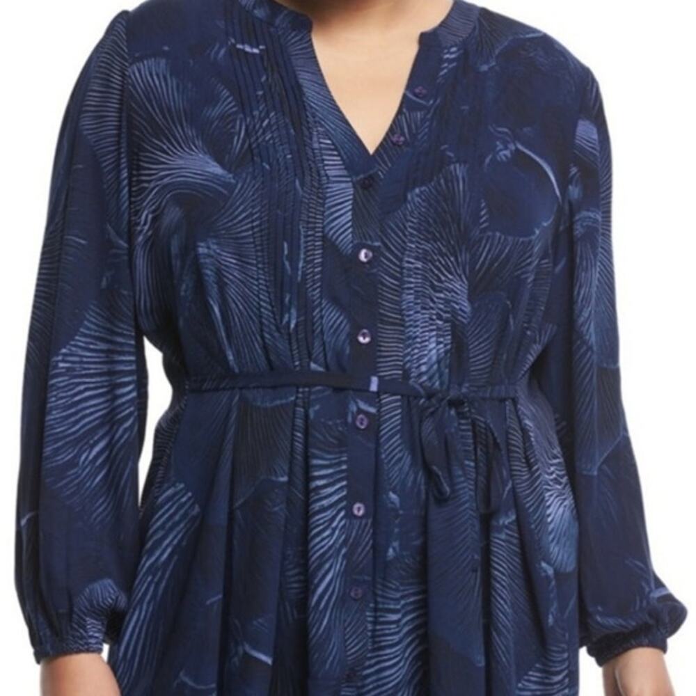 Melissa McCarthy Seven7 Navy Blue Printed Tunic